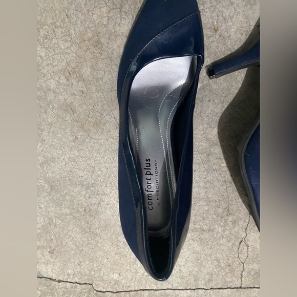 Woman's shoes-Sz 7.5  Excellent Condition Comfort Plus By Predictions High Heal - Picture 7 of 13